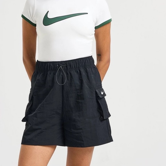 Nike Pants - Nike Phoenix Woven Cargo Shorts XS‎